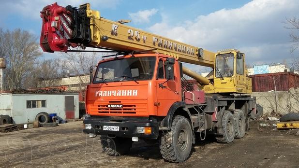 Аренда автокрана Камаз 25 тонн 22 метра (галичанин вездеход 6*6)